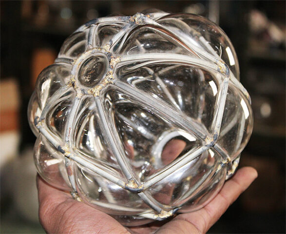 Geodesic Chandelier With a Metallic Cage Base