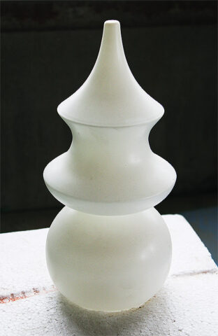 White Gourd-Shape Glass Vases (Frosted & Shiny)